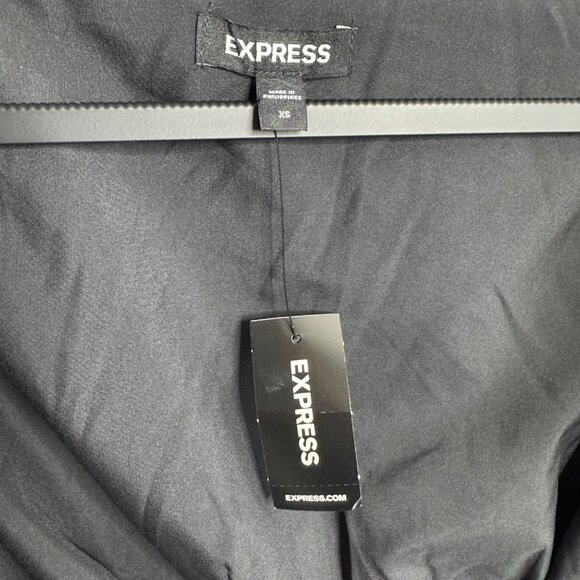 Express Cropped Black Long Sleeve Wrap-Style Blouse‎ with Ruffle V-Neck Size XS - Picture 3 of 10